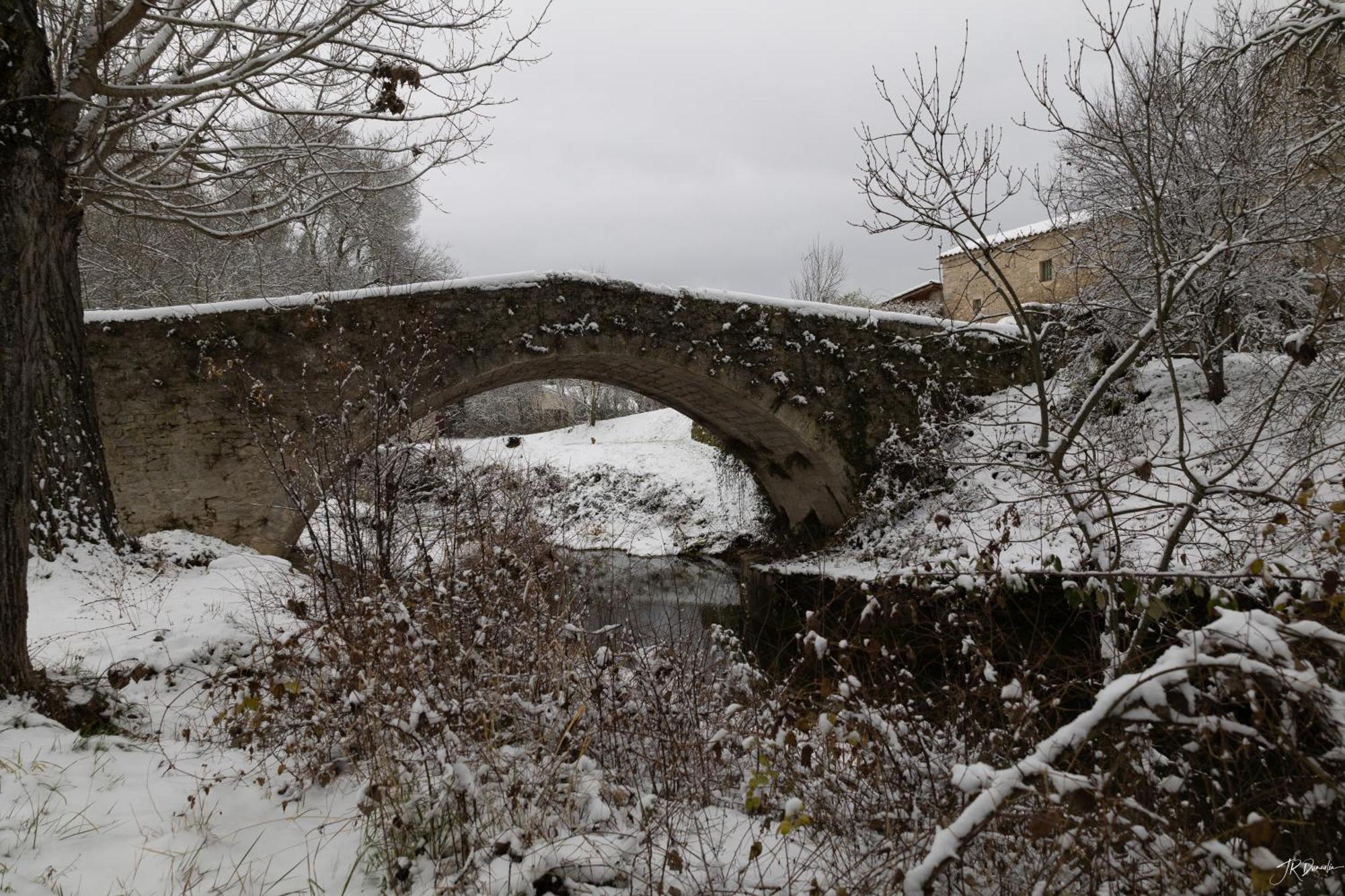 Studio Dans Le Luberon Céreste Exteriör bild