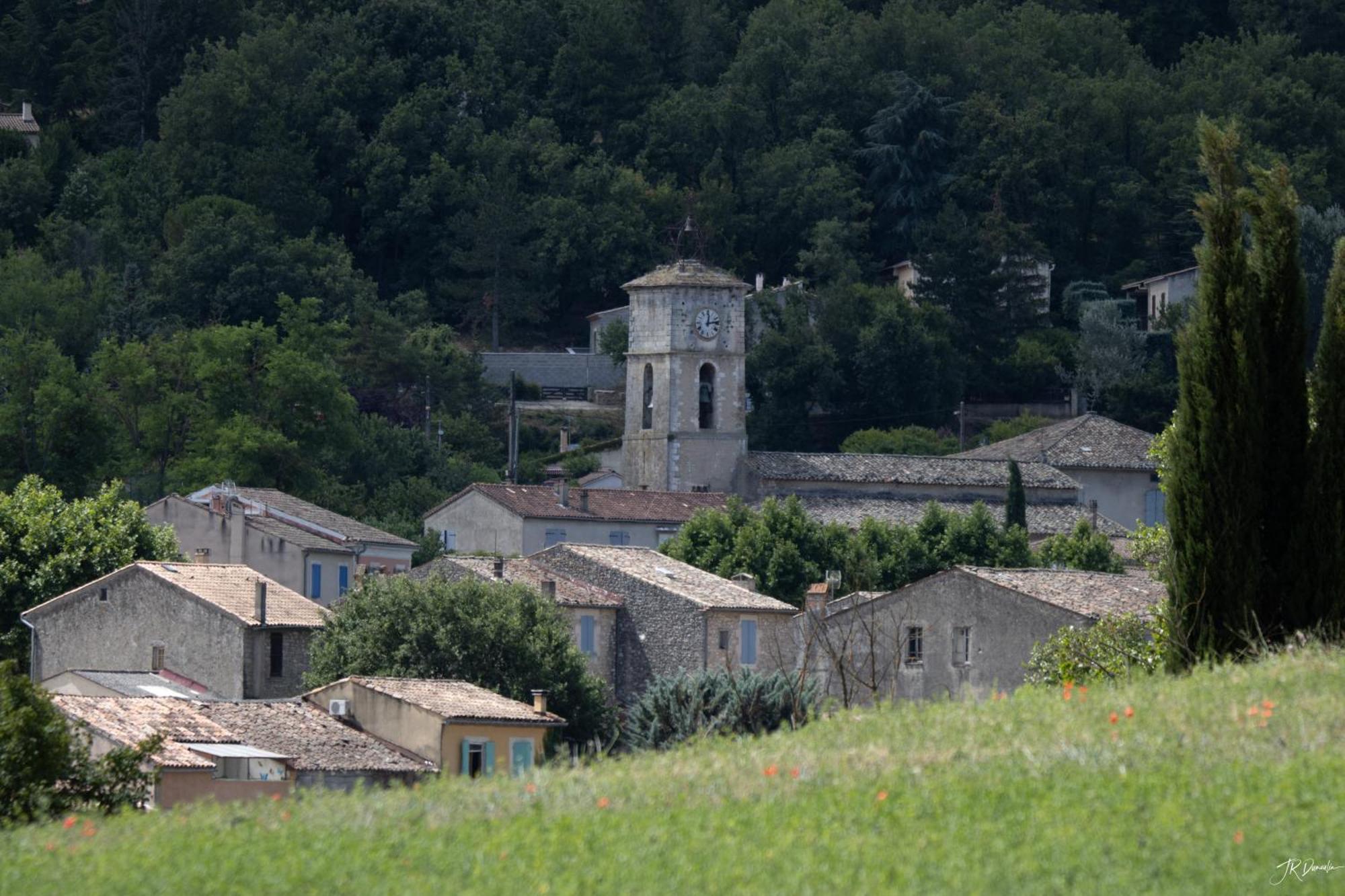 Studio Dans Le Luberon Céreste Exteriör bild